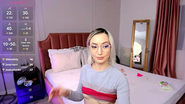 CharmingAnnie online show from January 2025 09:43:02 PM