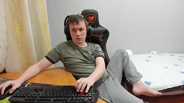 iliaskrislove online show from January 2026 04:26:01 AM