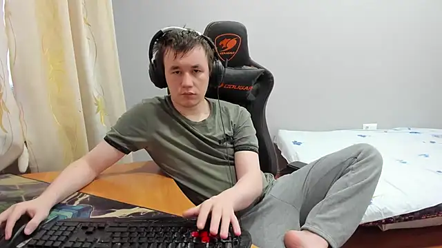 iliaskrislove online show from January 2026 11:56:01 AM