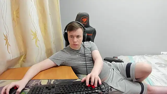 Snapshot of iliaskrislove chatting on April 2026 01:18:01 AM iliaskrislove online show from April 2026 01:18:01 AM