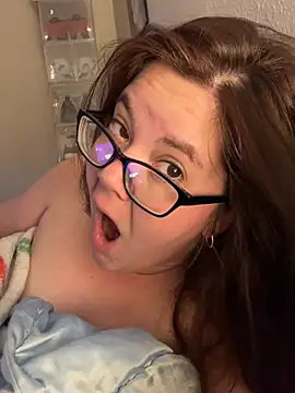 Snapshot of FreakNastyLacie chatting on July 2026 02:04:01 PM FreakNastyLacie online show from July 2026 02:04:01 PM