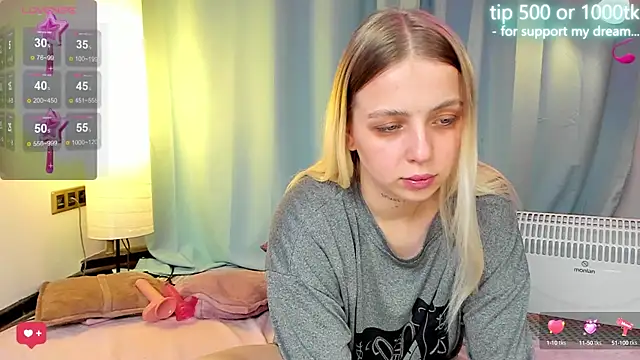 Alice Halle online show from September 2025 01:22:01 PM