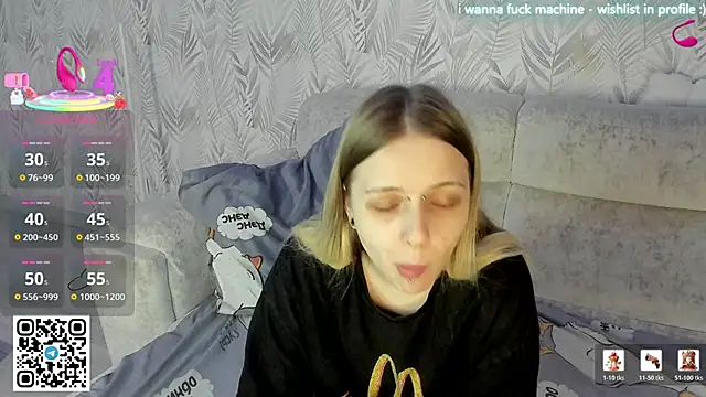 Alice Halle online show from March 2026 02:39:02 PM