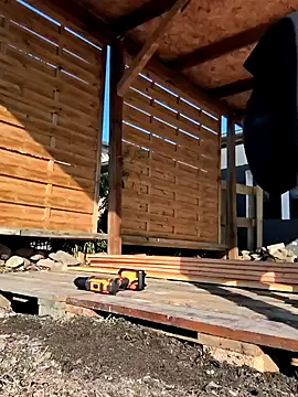 Snapshot of Linalicious chatting on March 2025 08:06:01 AM Linalicious online show from March 2025 08:06:01 AM