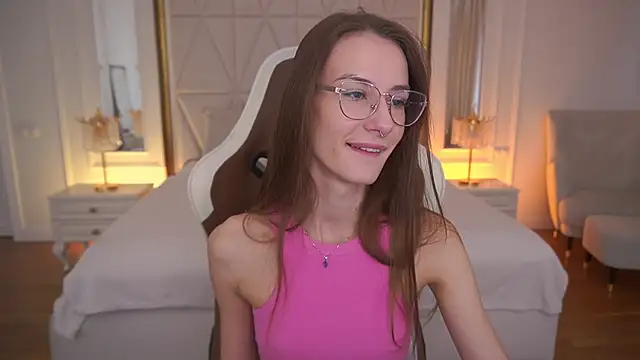 CozyMell online show from February 2026 07:58:01 AM