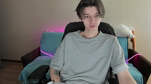 Liam sexy1 online show from January 2025 01:00:02 PM