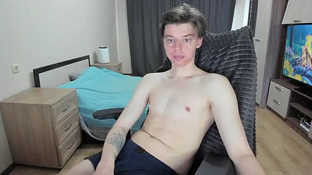 Snapshot of Liam_sexy1 chatting on April 2026 08:39:01 AM Liam sexy1 online show from April 2026 08:39:01 AM