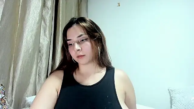 Snapshot of SuzyGamingFairy chatting on February 2026 01:31:01 AM SuzyGamingFairy online show from February 2026 01:31:01 AM