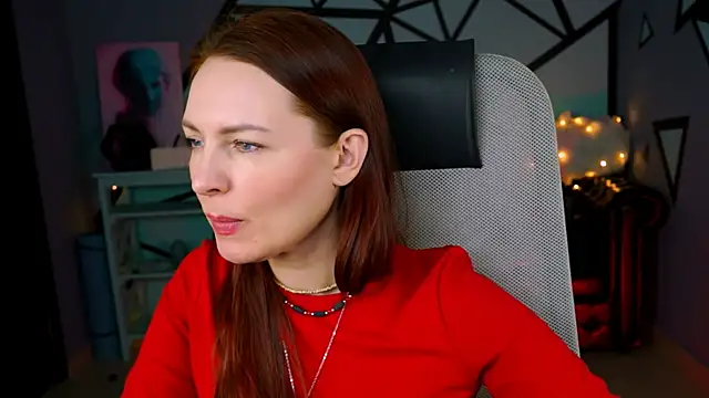 VandaRossi online show from January 2025 02:52:01 PM