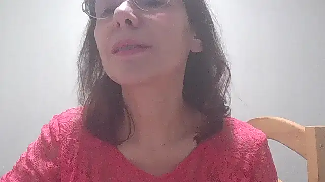 Snapshot of HollyJewel chatting on February 2025 07:28:01 PM HollyJewel online show from February 2025 07:28:01 PM