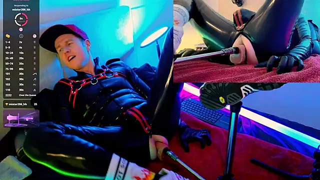 Snapshot of Fuc71 chatting on March 2025 06:40:02 PM Fuc71 online show from March 2025 06:40:02 PM