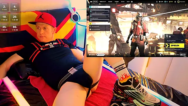 Snapshot of Fuc71 chatting on November 2025 04:41:02 PM Fuc71 online show from November 2025 04:41:02 PM