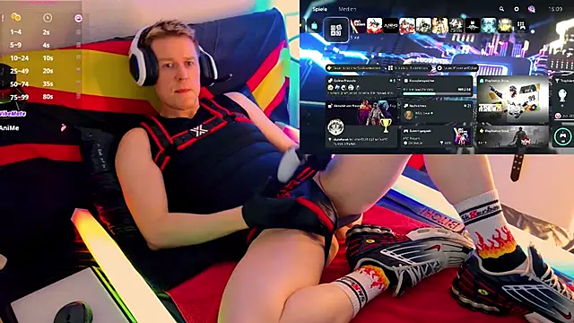 Snapshot of Fuc71 chatting on February 2026 02:09:02 PM Fuc71 online show from February 2026 02:09:02 PM