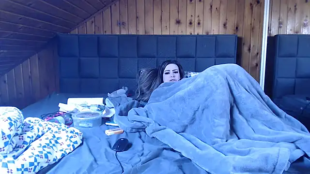 BoeseMoni1998 online show from March 2025 10:39:02 AM