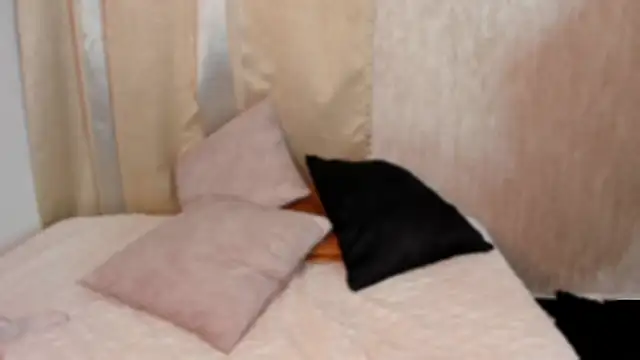 Cleopatra Fit online show from March 2025 02:08:02 PM