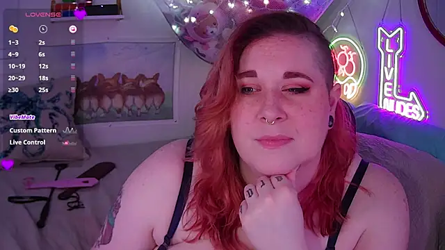 Snapshot of opalreigning chatting on March 2025 08:48:01 AM opalreigning online show from March 2025 08:48:01 AM