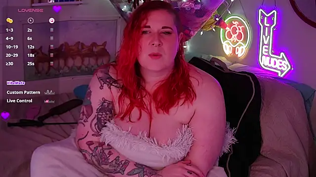 Snapshot of opalreigning chatting on September 2025 05:22:01 AM opalreigning online show from September 2025 05:22:01 AM