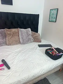 AriannaTorres online show from January 2026 12:43:02 PM