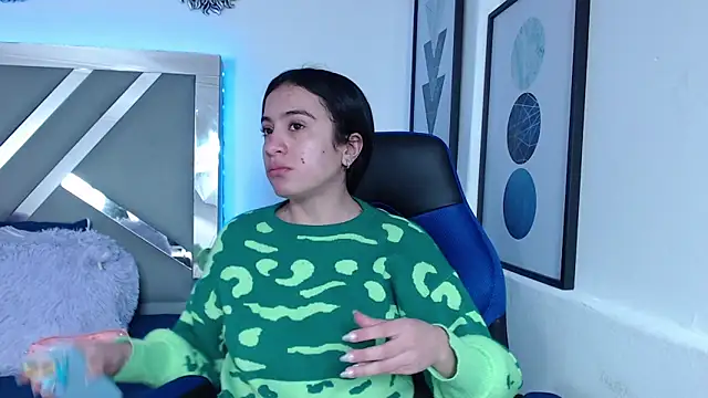 ZaraDames  online show from December 2024 12:54:01 AM