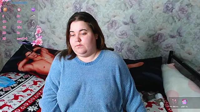 Estelle Hicks online show from December 2024 06:12:02 PM