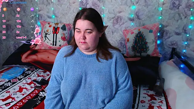 Estelle Hicks online show from December 2024 06:15:02 PM