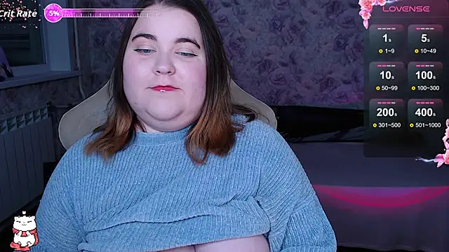 Estelle Hicks online show from October 2025 06:18:02 PM