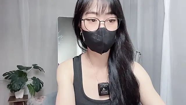 Snapshot of _minji_bae chatting on September 2025 05:51:01 PM minji bae online show from September 2025 05:51:01 PM