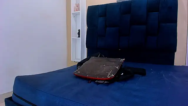 Jhonn Rhyss online show from February 2025 08:17:01 AM