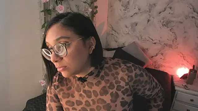 Bella desi  online show from March 2026 02:22:02 PM