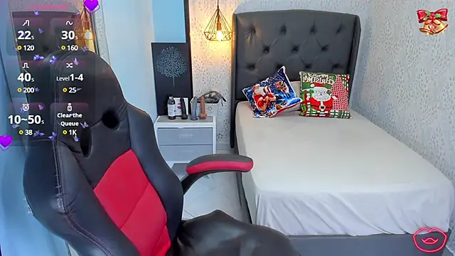 SUZETMONACO online show from December 2024 07:43:02 PM