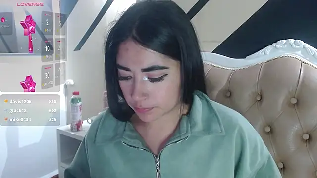 Snapshot of Susy_thomson chatting on January 2025 08:24:01 AM Susy thomson online show from January 2025 08:24:01 AM