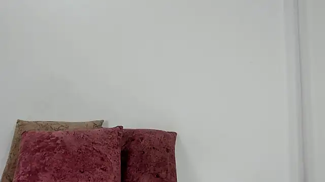 Snapshot of jadesmiith1 chatting on December 2024 02:10:02 PM jadesmiith1 online show from December 2024 02:10:02 PM