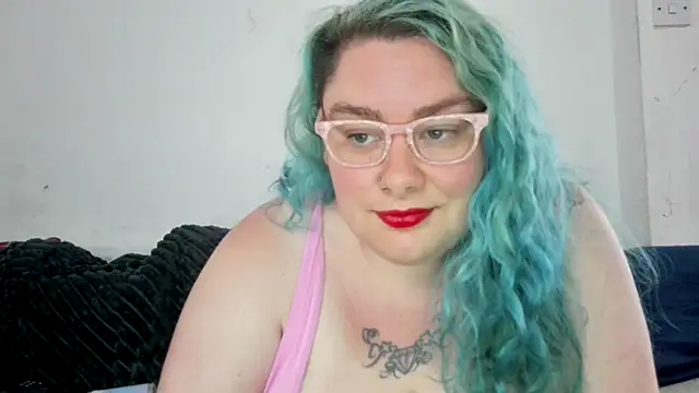 Bustycurves online show from June 2026 10:36:01 AM