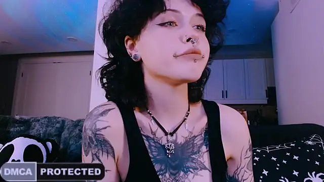 NaughtyLittleFox online show from May 2026 03:23:02 AM