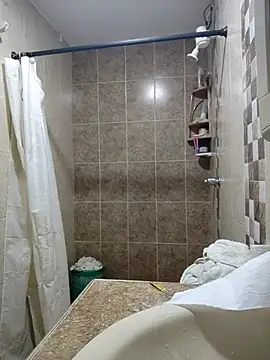 brigitht online show from November 2025 03:28:02 AM