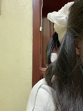 Snapshot of minmin2kk5 chatting on March 2025 03:56:01 PM minmin2kk5 online show from March 2025 03:56:01 PM