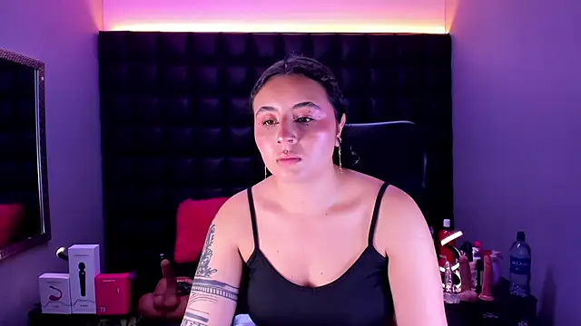 Snapshot of celeste_blue69 chatting on July 2026 04:38:01 AM celeste blue69 online show from July 2026 04:38:01 AM