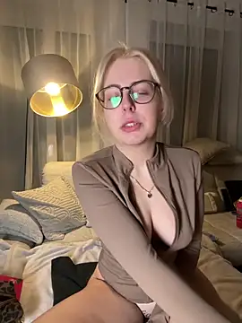 Livewithlucy online show from February 2026 06:56:01 AM