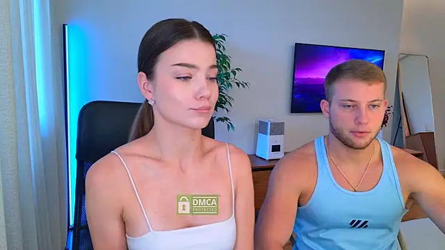 Jony and Jessica online show from June 2026 05:28:01 AM