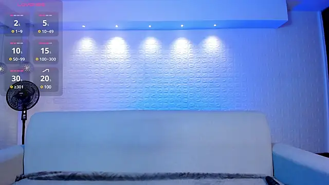 Snapshot of violet_scott chatting on January 2025 10:54:01 AM violet scott online show from January 2025 10:54:01 AM