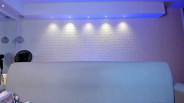 Snapshot of violet_scott chatting on February 2025 10:59:02 AM violet scott online show from February 2025 10:59:02 AM