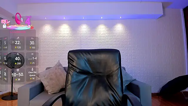 Snapshot of violet_scott chatting on February 2025 10:45:01 AM violet scott online show from February 2025 10:45:01 AM