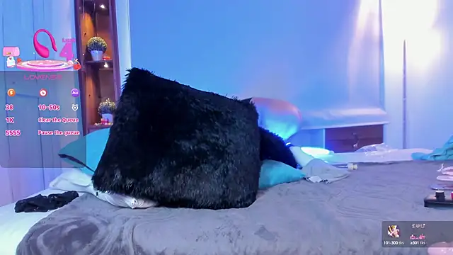 Snapshot of violet_scott chatting on March 2025 05:29:01 PM violet scott online show from March 2025 05:29:01 PM