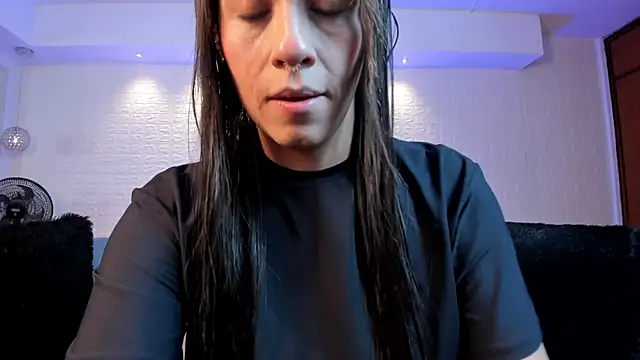 Snapshot of violet_scott chatting on September 2025 10:50:01 AM violet scott online show from September 2025 10:50:01 AM