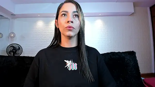 Snapshot of violet_scott chatting on November 2025 10:37:02 AM violet scott online show from November 2025 10:37:02 AM