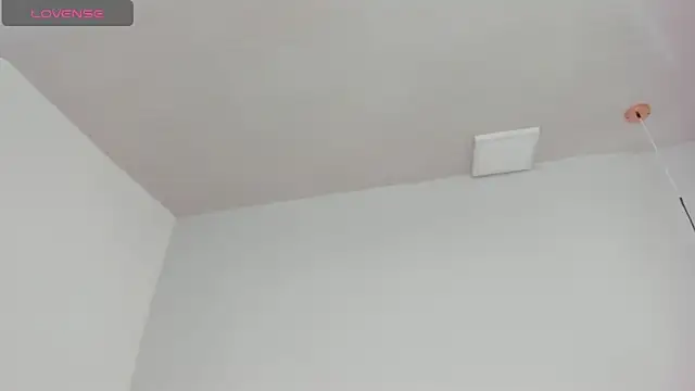 Cherllynn online show from September 2025 05:17:01 PM