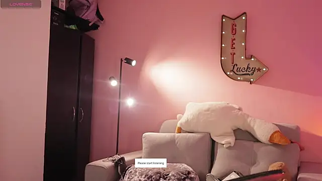 Snapshot of srtaliz chatting on November 2025 04:19:01 PM srtaliz online show from November 2025 04:19:01 PM