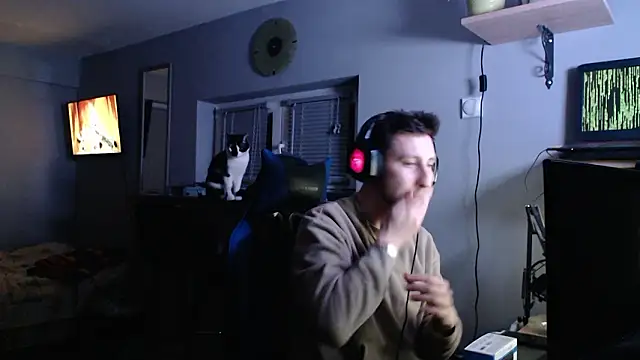 Snapshot of MikeyLevinePH chatting on January 2026 09:13:01 PM MikeyLevinePH online show from January 2026 09:13:01 PM