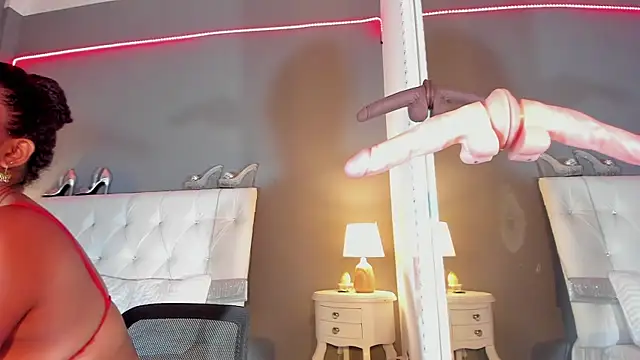 Melinahills online show from December 2024 07:39:02 PM