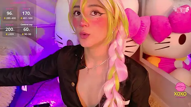 miia  baker online show from December 2025 12:12:01 PM